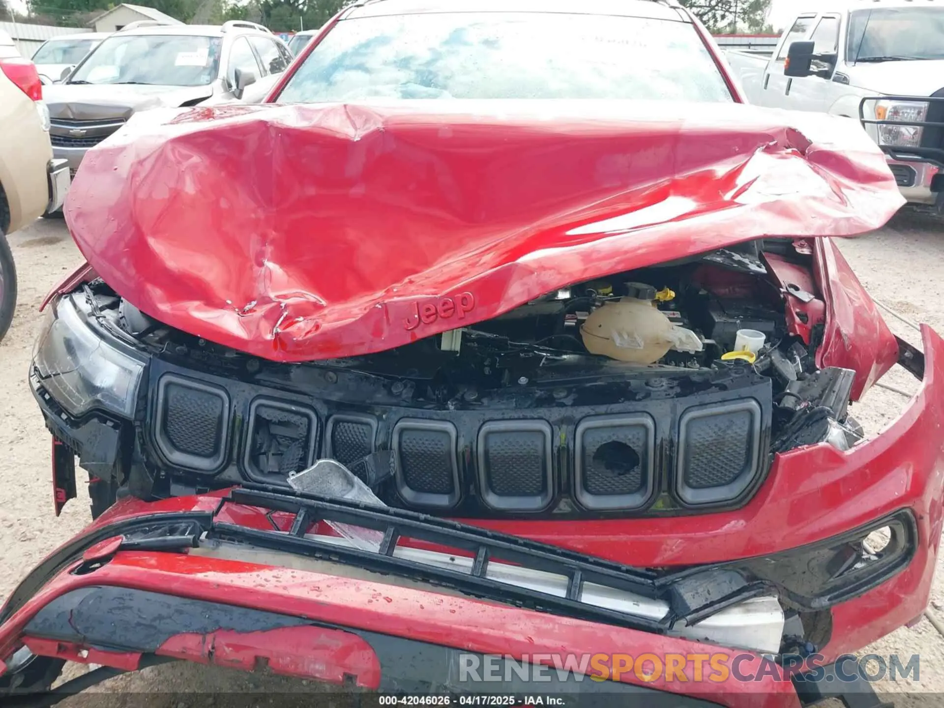 10 Photograph of a damaged car 3C4NJDCBXNT167743 JEEP COMPASS 2022