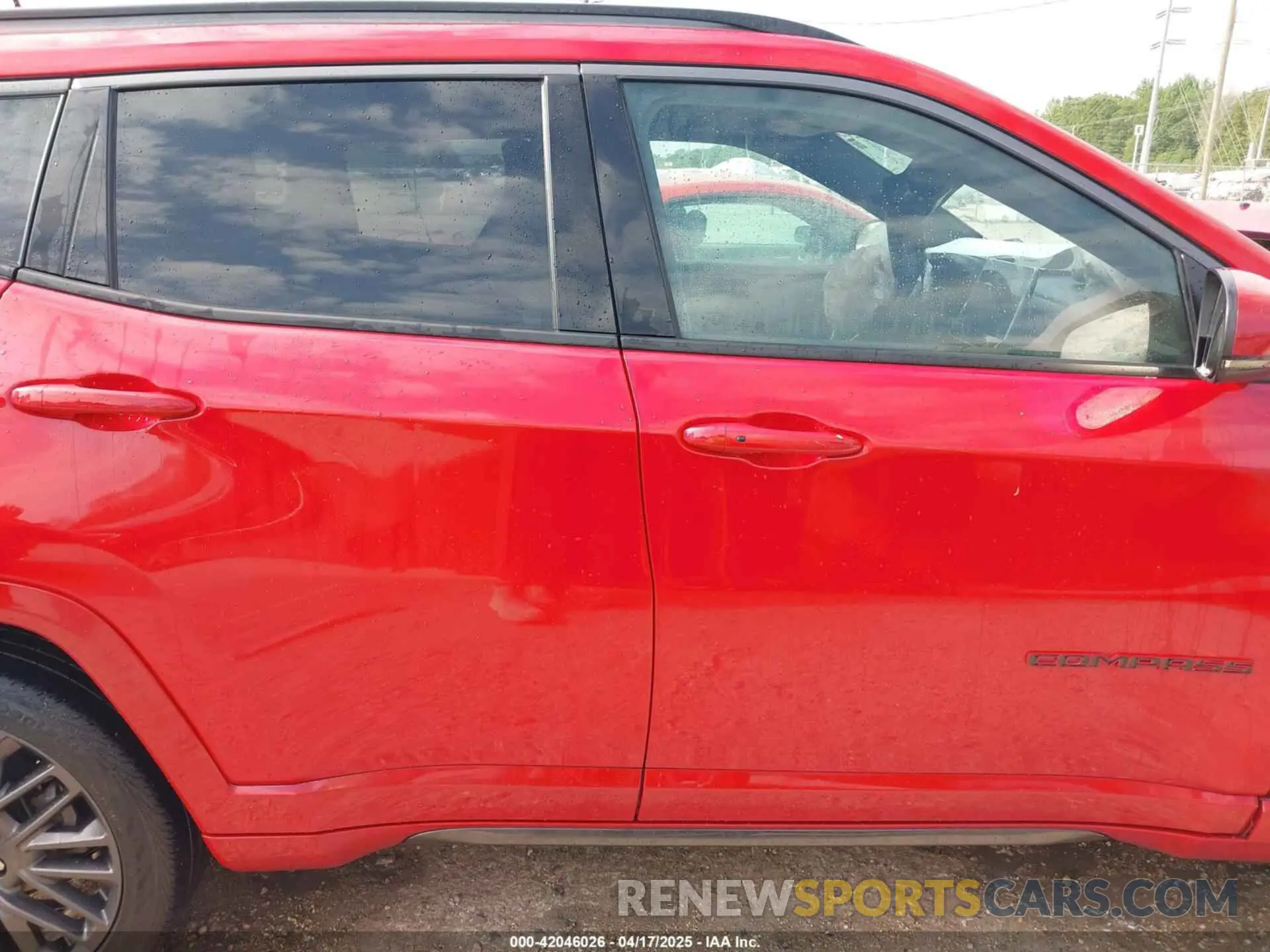 13 Photograph of a damaged car 3C4NJDCBXNT167743 JEEP COMPASS 2022