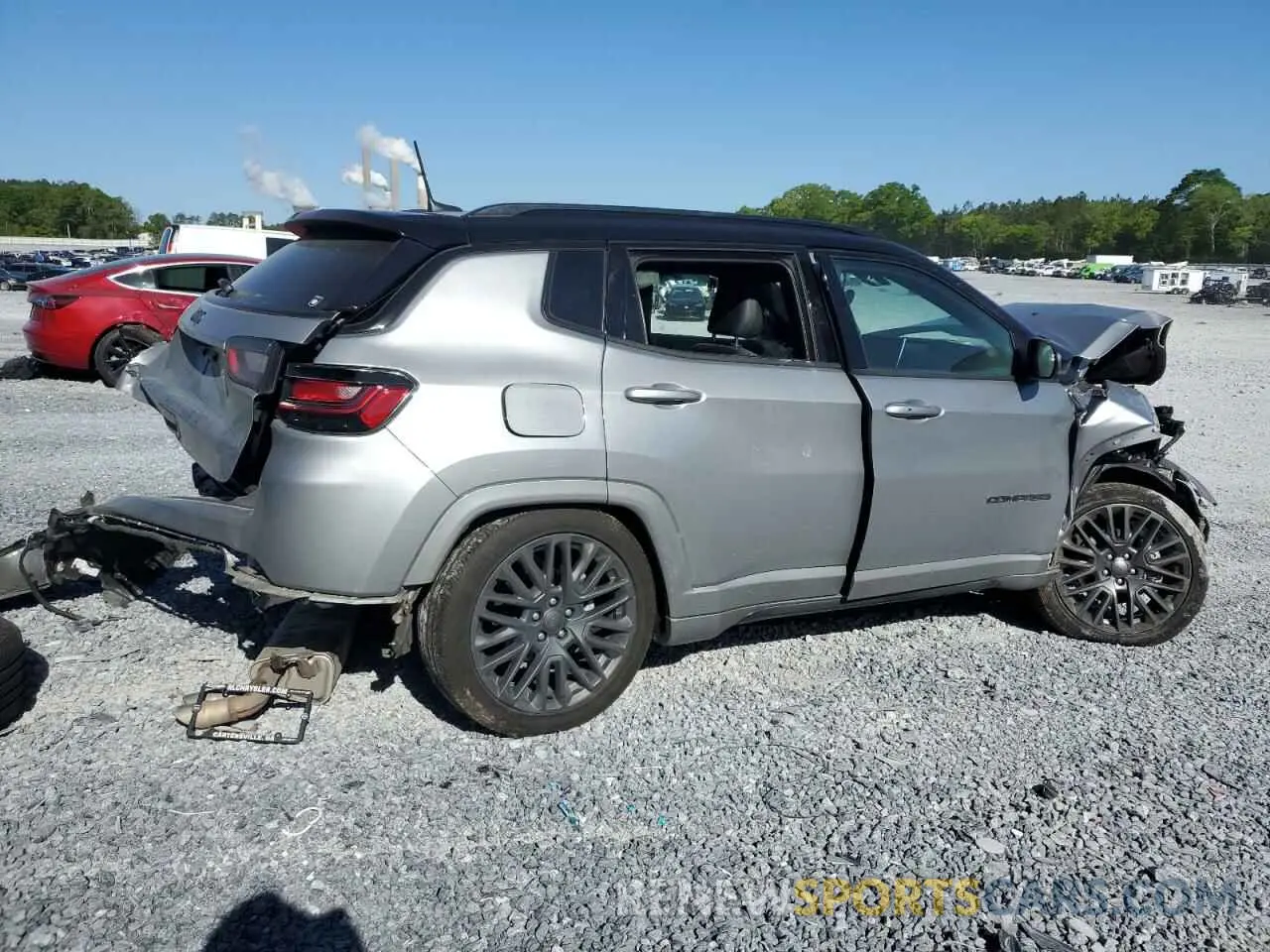 3 Photograph of a damaged car 3C4NJDCBXNT170044 JEEP COMPASS 2022