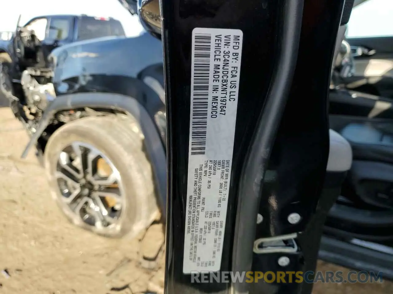 13 Photograph of a damaged car 3C4NJDCBXNT197647 JEEP COMPASS 2022