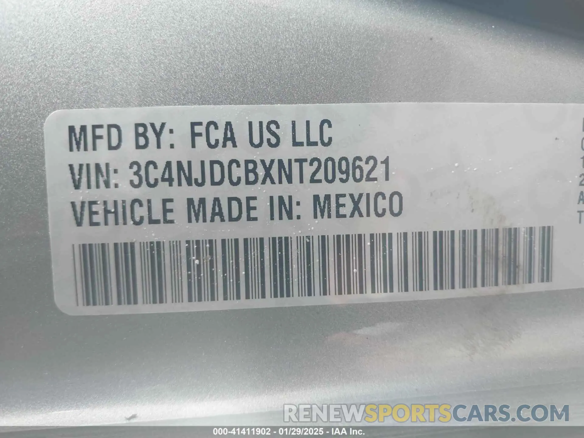 9 Photograph of a damaged car 3C4NJDCBXNT209621 JEEP COMPASS 2022