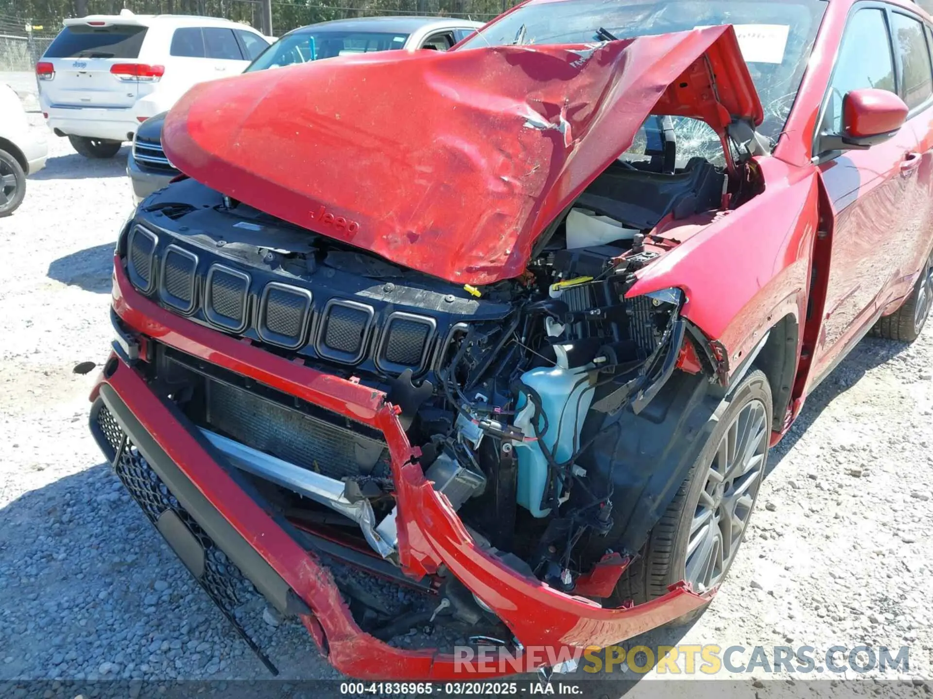 6 Photograph of a damaged car 3C4NJDCBXNT236673 JEEP COMPASS 2022