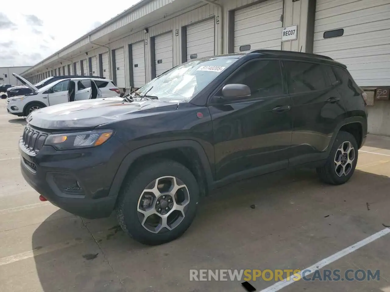 1 Photograph of a damaged car 3C4NJDDB1NT108093 JEEP COMPASS 2022
