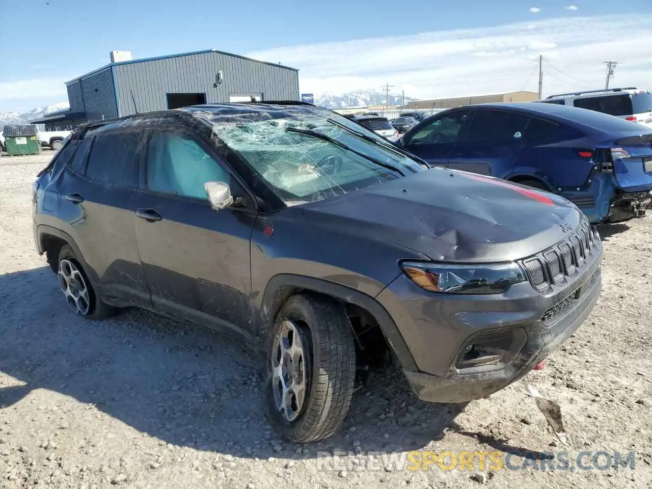 4 Photograph of a damaged car 3C4NJDDB2NT155259 JEEP COMPASS 2022