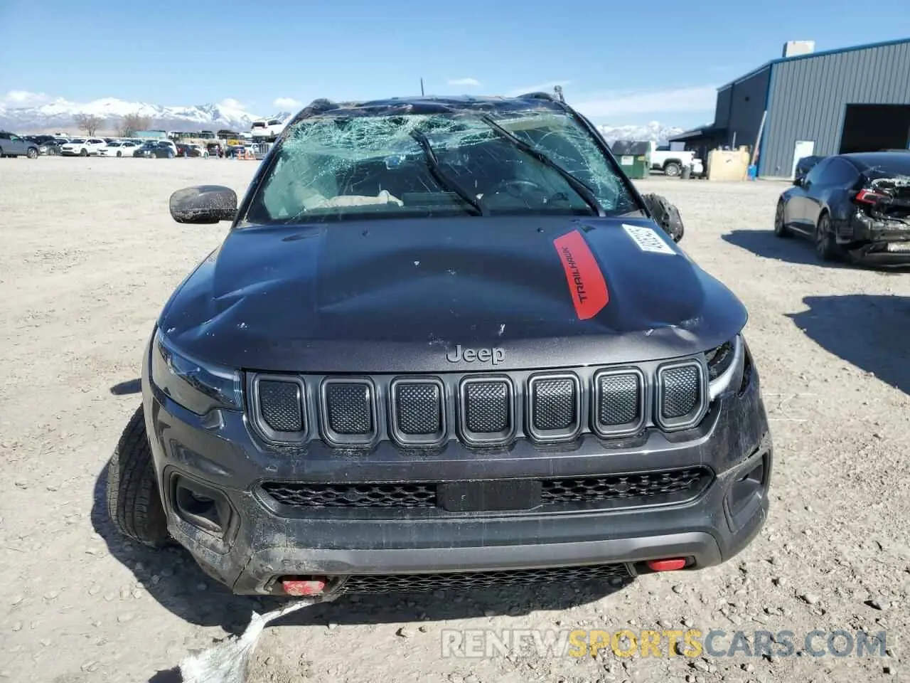 5 Photograph of a damaged car 3C4NJDDB2NT155259 JEEP COMPASS 2022