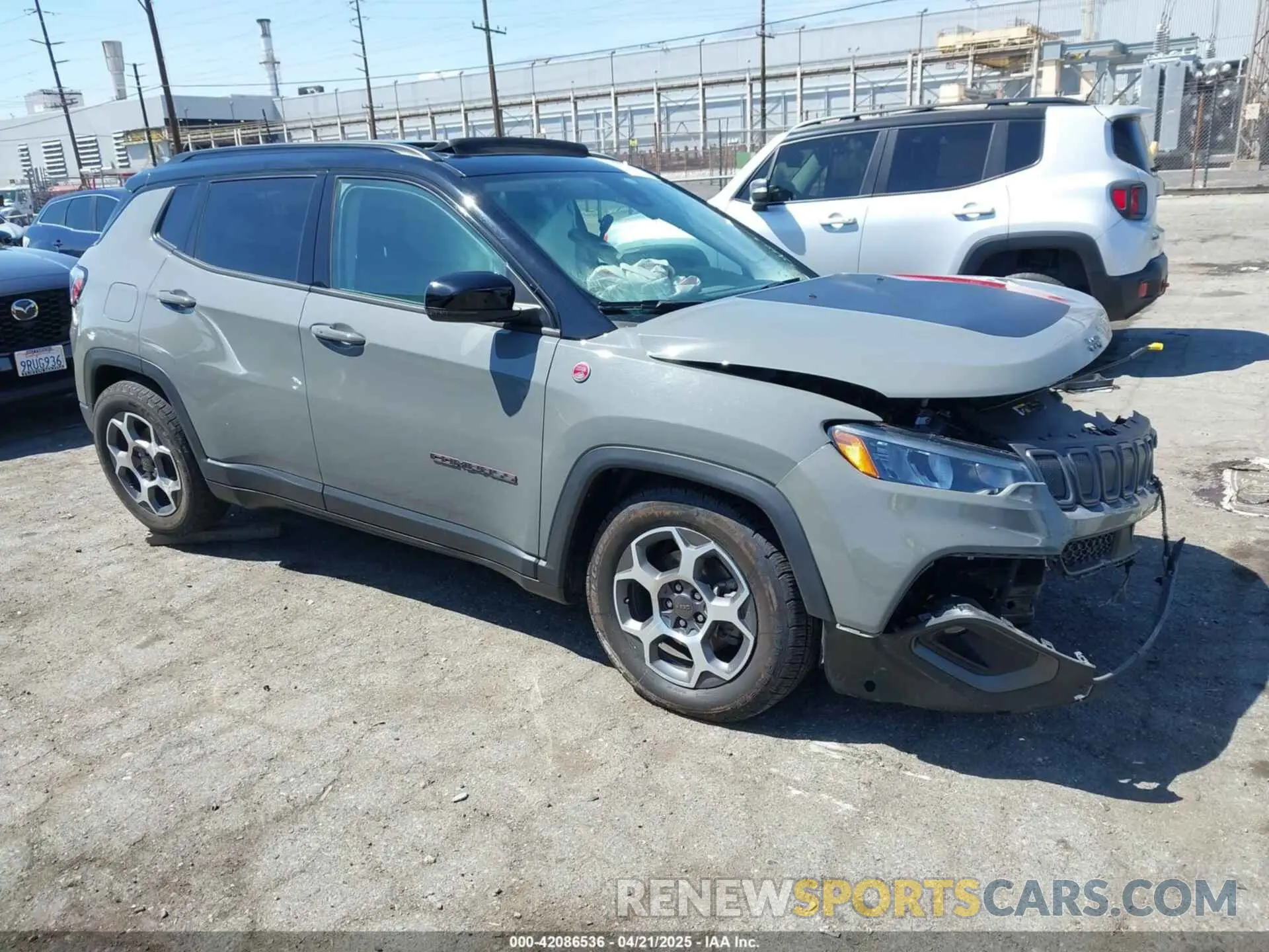 1 Photograph of a damaged car 3C4NJDDB2NT224046 JEEP COMPASS 2022