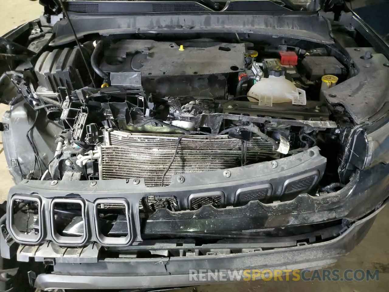 12 Photograph of a damaged car 3C4NJDDB3NT163497 JEEP COMPASS 2022