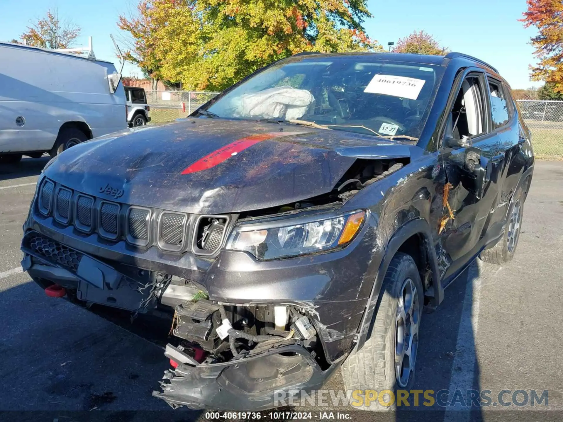 6 Photograph of a damaged car 3C4NJDDB3NT206168 JEEP COMPASS 2022