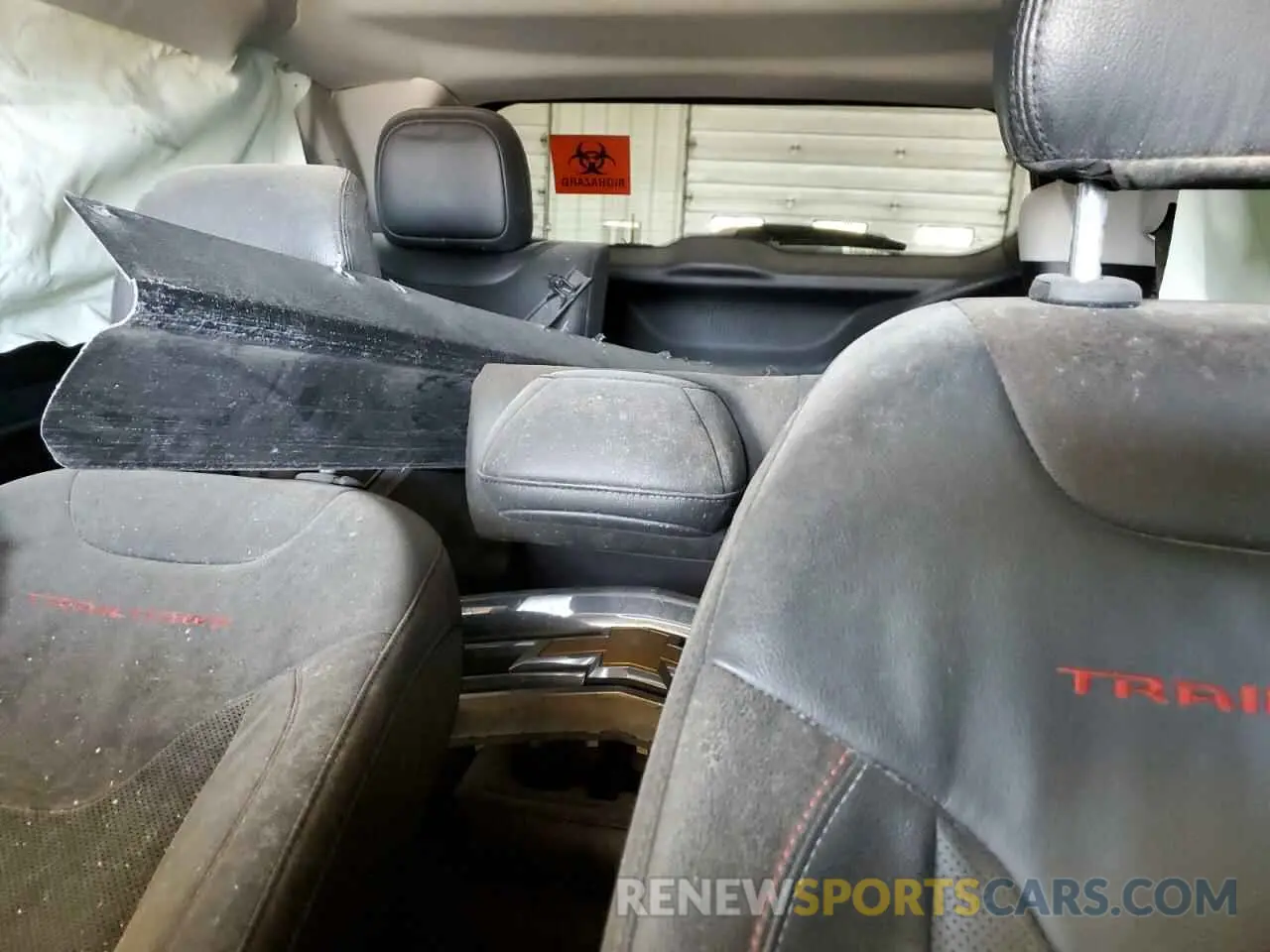 10 Photograph of a damaged car 3C4NJDDB4NT156932 JEEP COMPASS 2022