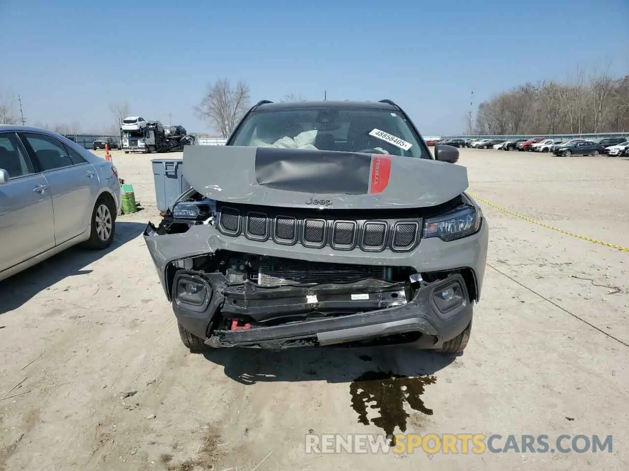 5 Photograph of a damaged car 3C4NJDDB5NT105777 JEEP COMPASS 2022