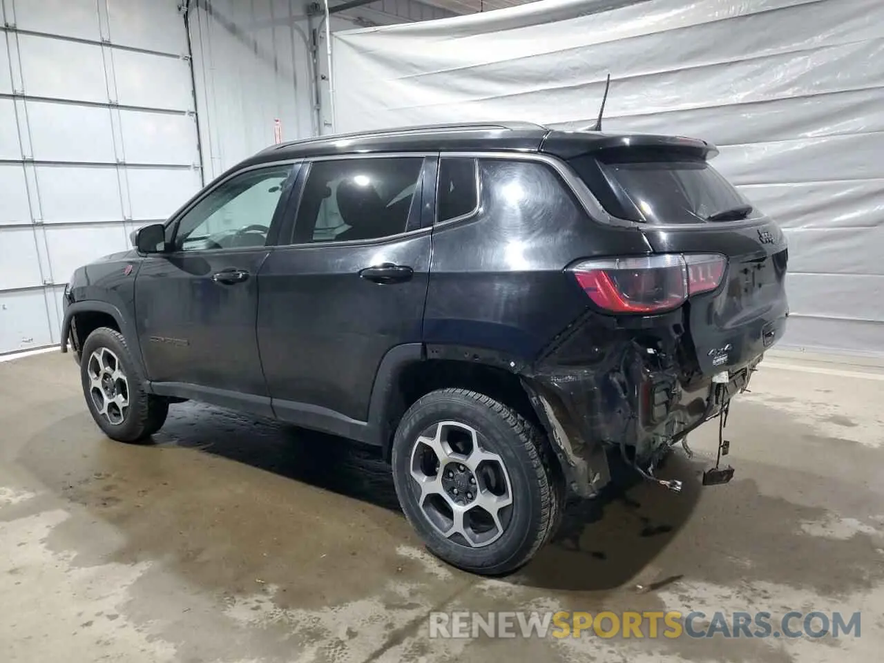 2 Photograph of a damaged car 3C4NJDDB5NT122384 JEEP COMPASS 2022