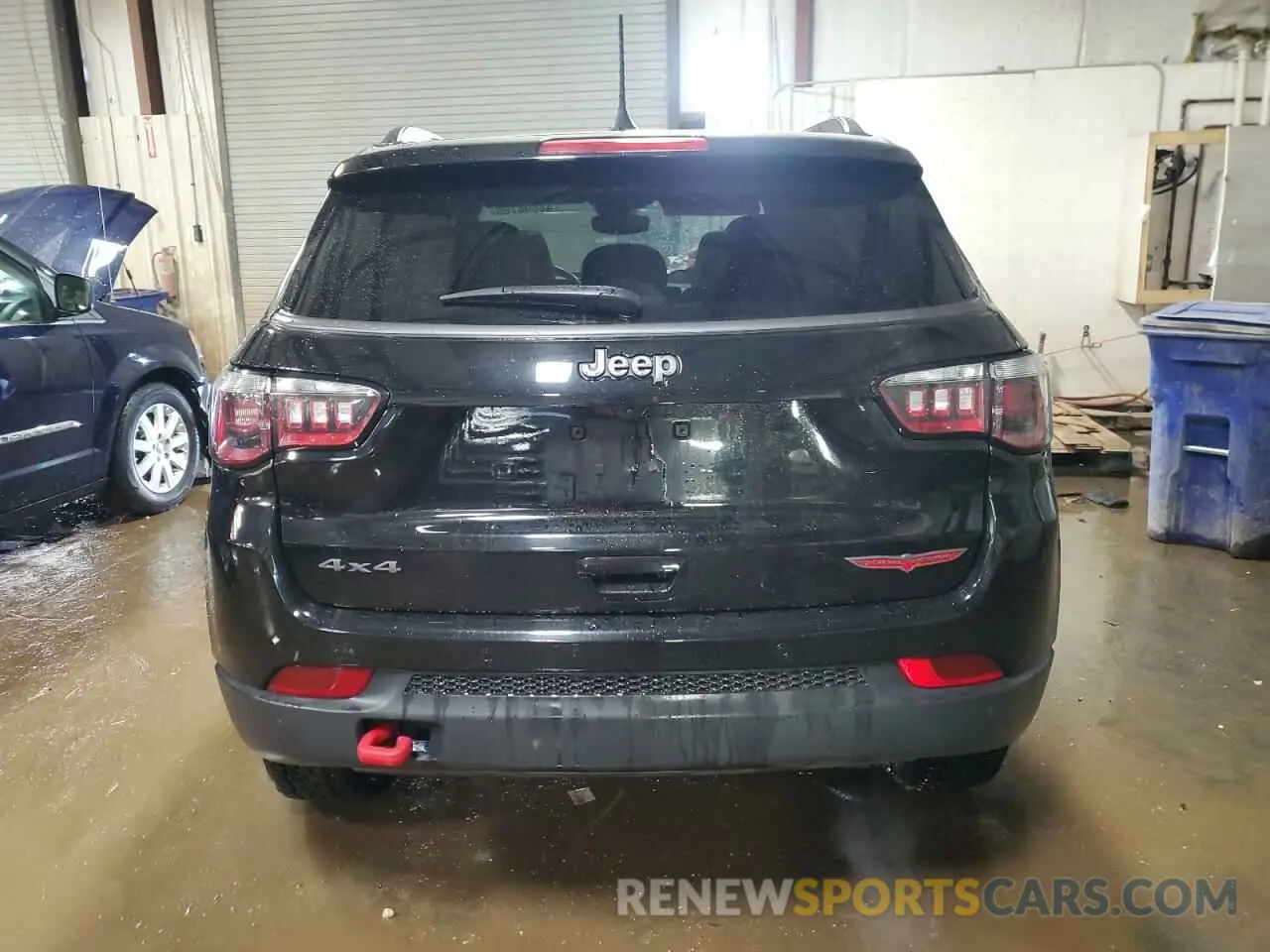 6 Photograph of a damaged car 3C4NJDDB5NT148368 JEEP COMPASS 2022