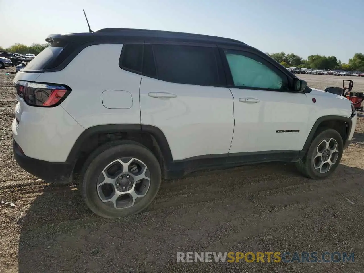 3 Photograph of a damaged car 3C4NJDDB5NT148841 JEEP COMPASS 2022