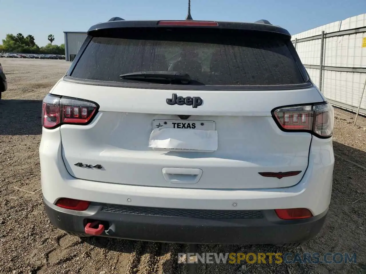 6 Photograph of a damaged car 3C4NJDDB5NT148841 JEEP COMPASS 2022