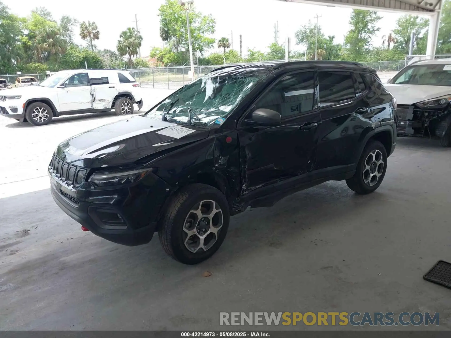 2 Photograph of a damaged car 3C4NJDDB5NT164201 JEEP COMPASS 2022