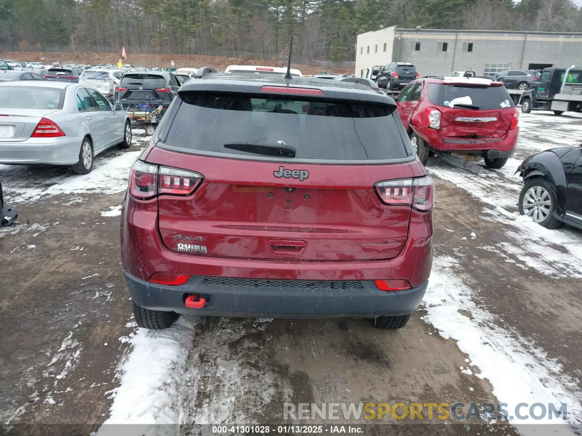 15 Photograph of a damaged car 3C4NJDDB5NT183847 JEEP COMPASS 2022