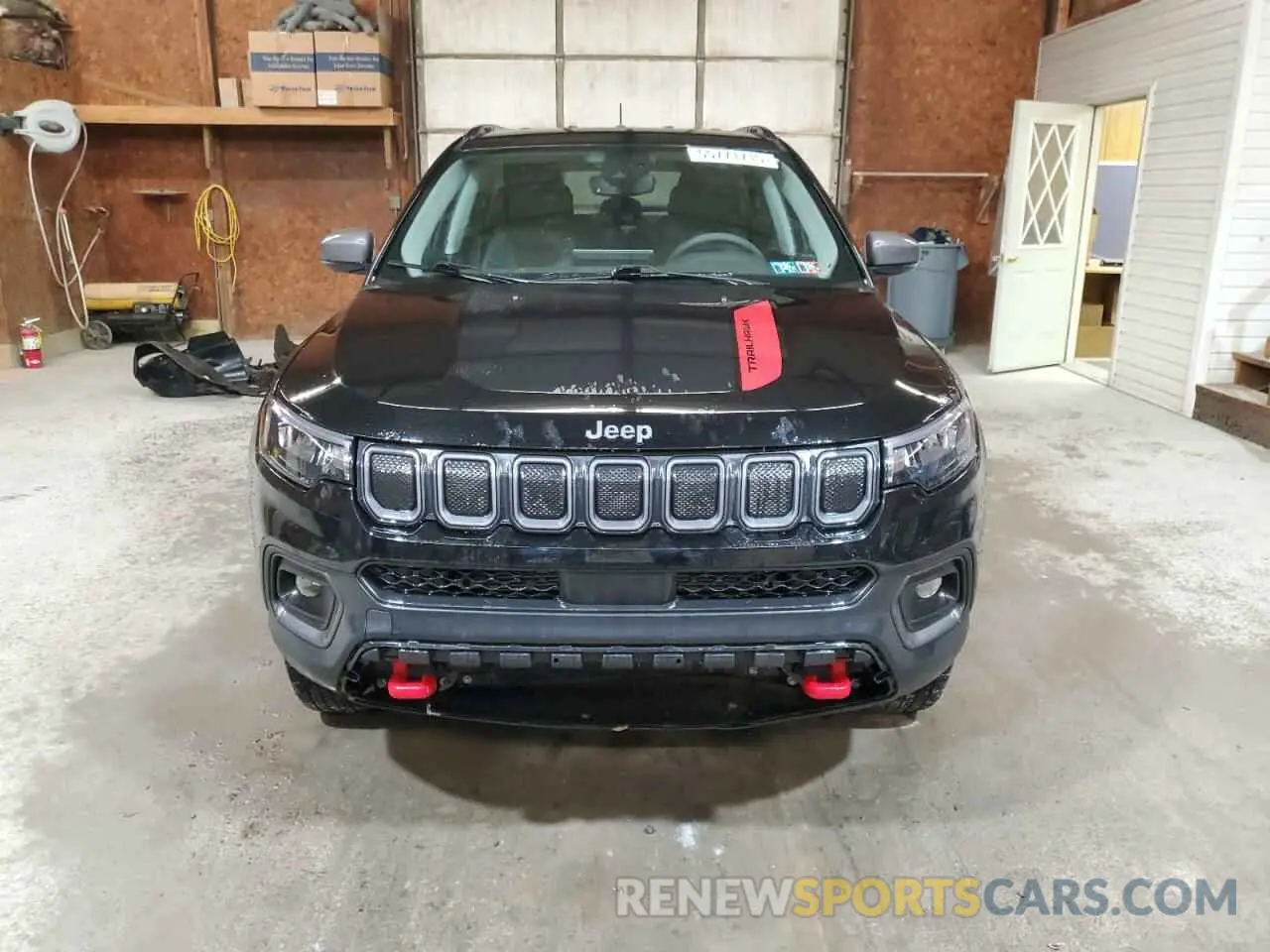 5 Photograph of a damaged car 3C4NJDDB5NT192208 JEEP COMPASS 2022
