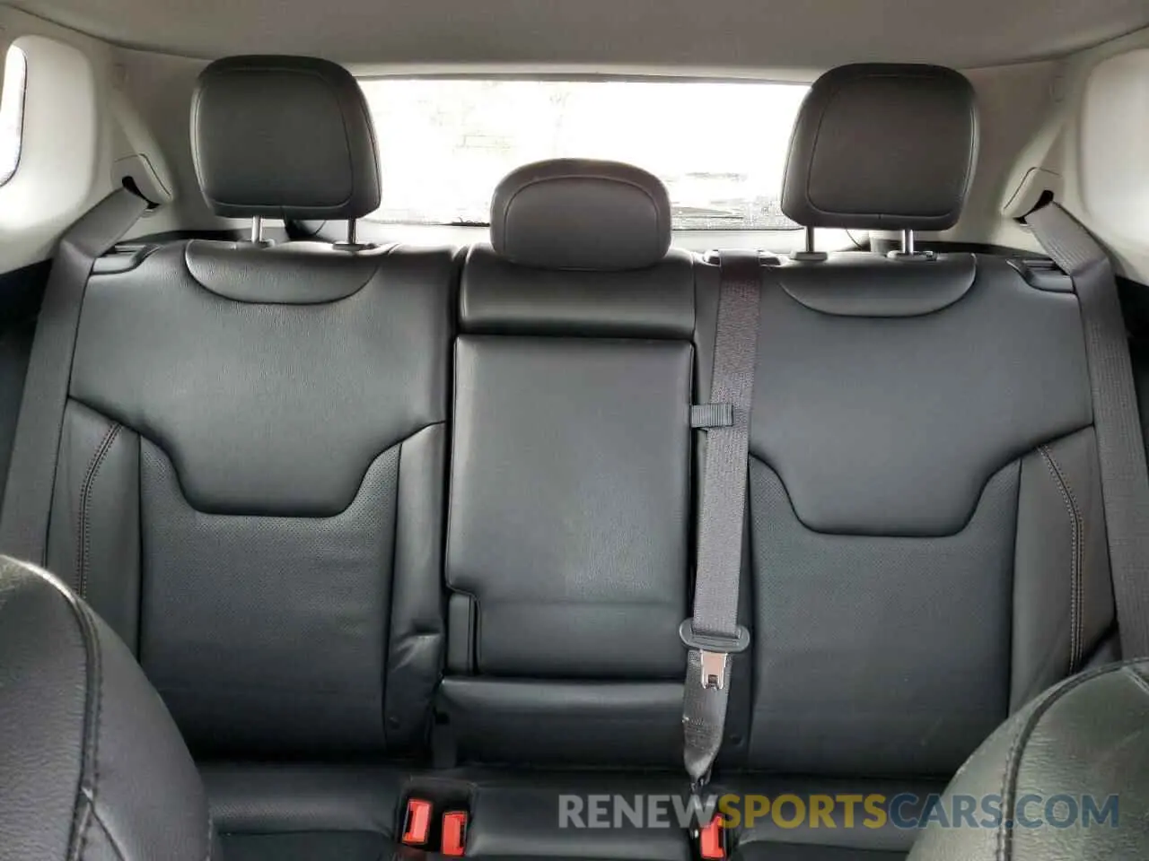 10 Photograph of a damaged car 3C4NJDDB7NT115212 JEEP COMPASS 2022