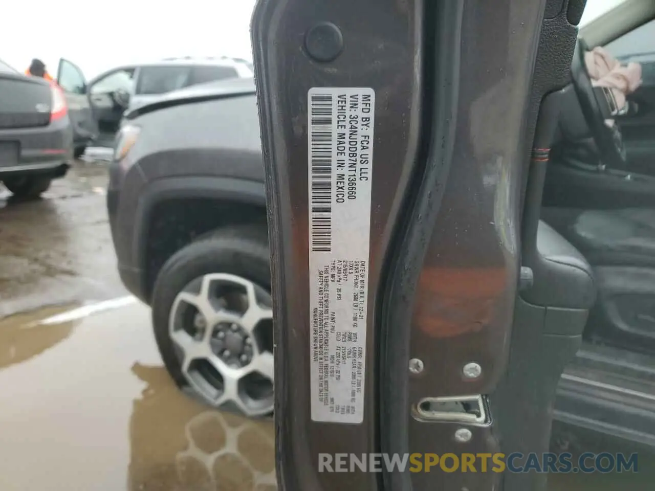 13 Photograph of a damaged car 3C4NJDDB7NT136660 JEEP COMPASS 2022