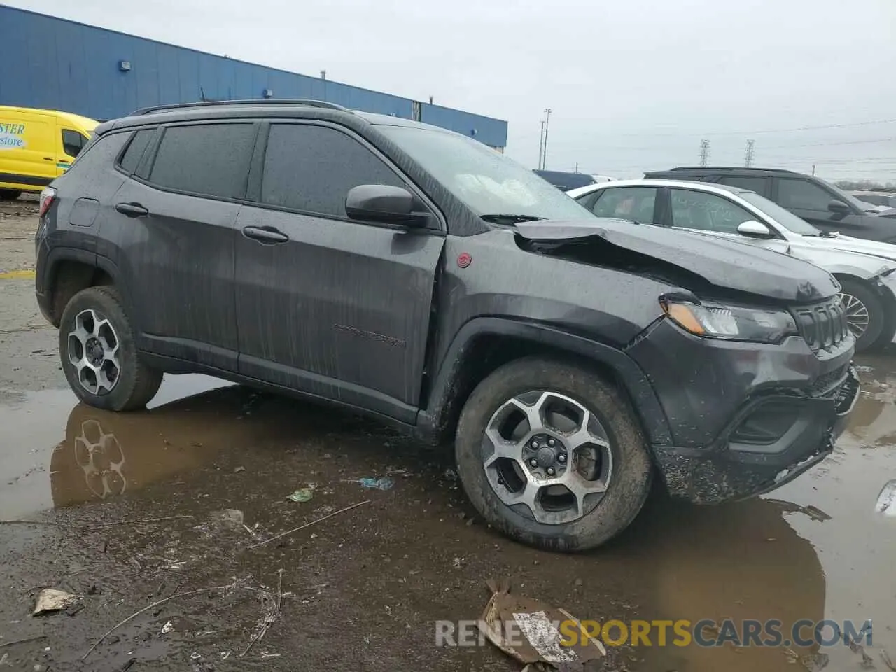 4 Photograph of a damaged car 3C4NJDDB7NT136660 JEEP COMPASS 2022