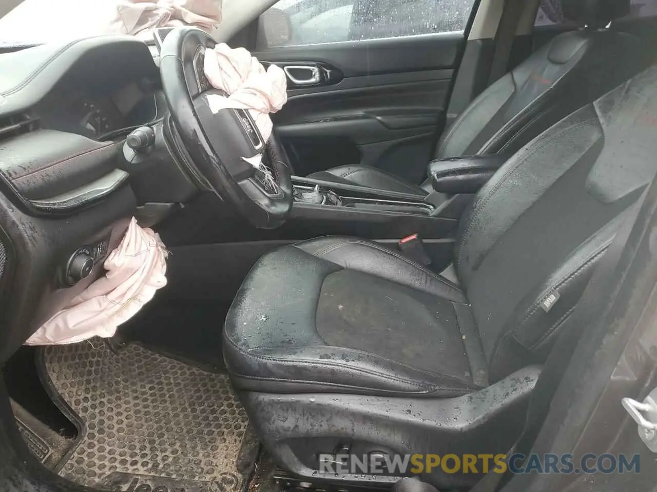 7 Photograph of a damaged car 3C4NJDDB7NT136660 JEEP COMPASS 2022