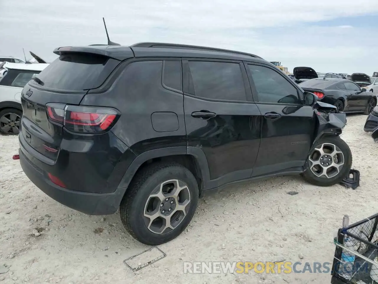 3 Photograph of a damaged car 3C4NJDDB7NT237259 JEEP COMPASS 2022