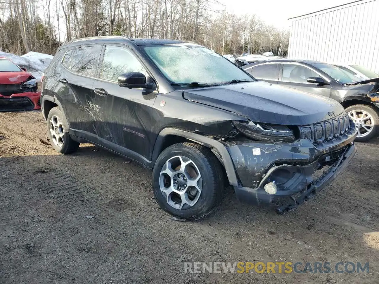 4 Photograph of a damaged car 3C4NJDDB8NT215559 JEEP COMPASS 2022