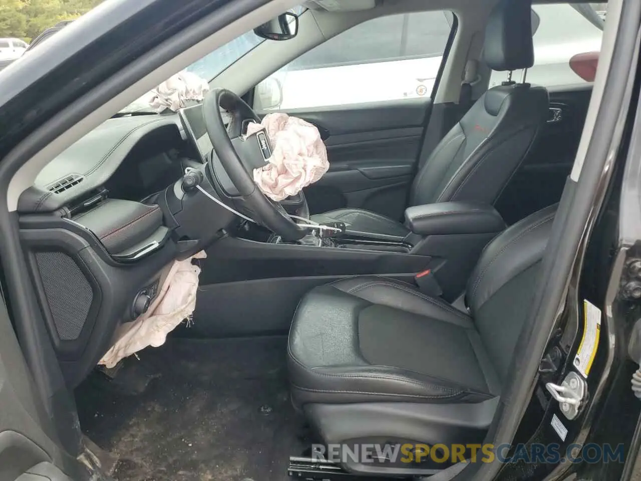 7 Photograph of a damaged car 3C4NJDDB8NT215559 JEEP COMPASS 2022