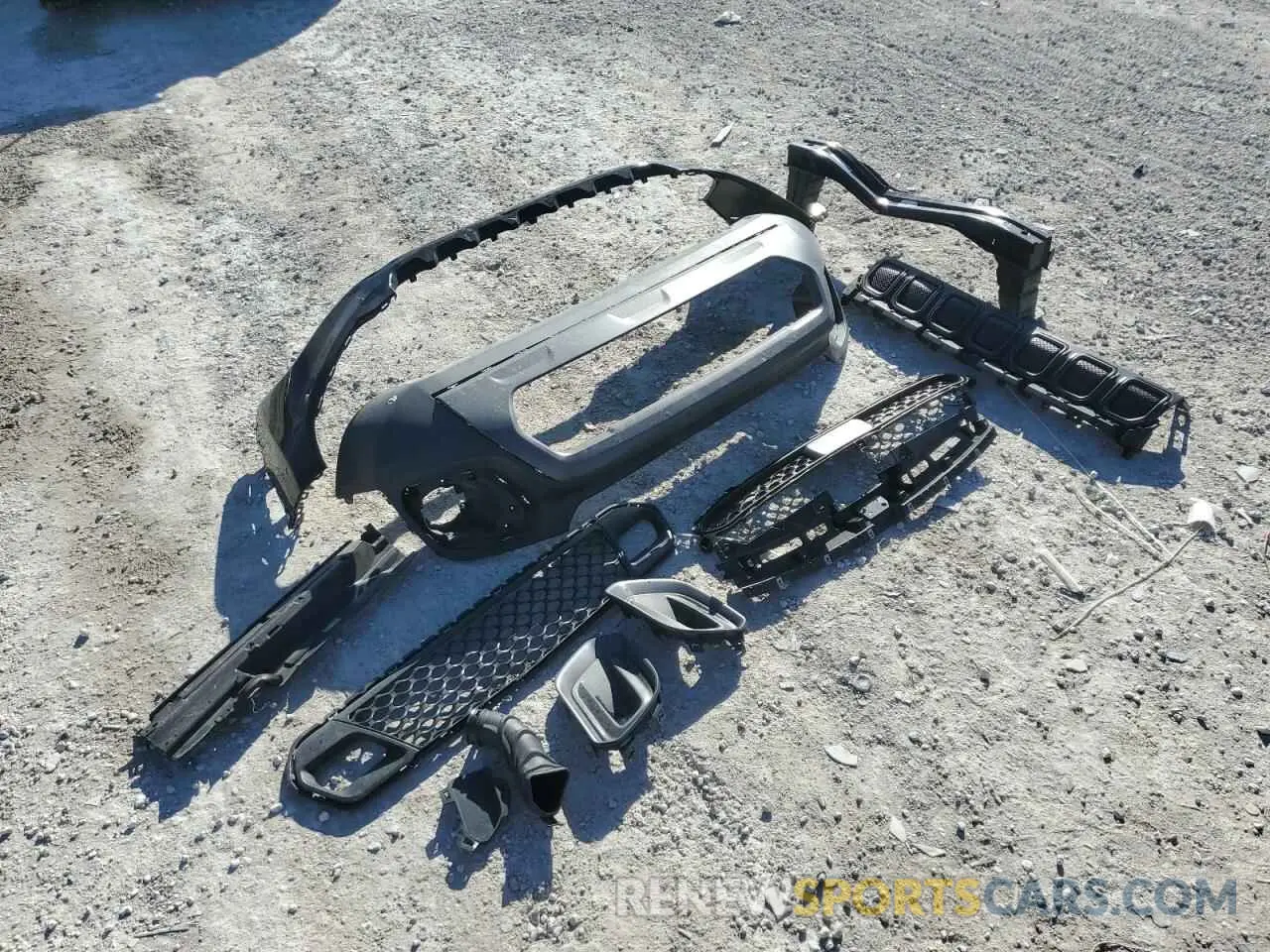 13 Photograph of a damaged car 3C4NJDDBXNT176019 JEEP COMPASS 2022