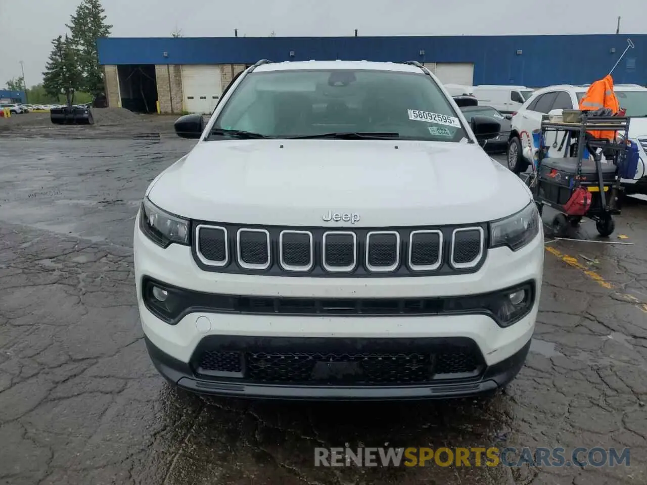5 Photograph of a damaged car 3C4NJDFB1NT153046 JEEP COMPASS 2022