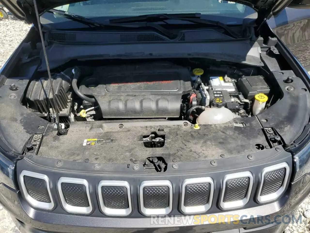 12 Photograph of a damaged car 3C4NJDFB2NT164072 JEEP COMPASS 2022
