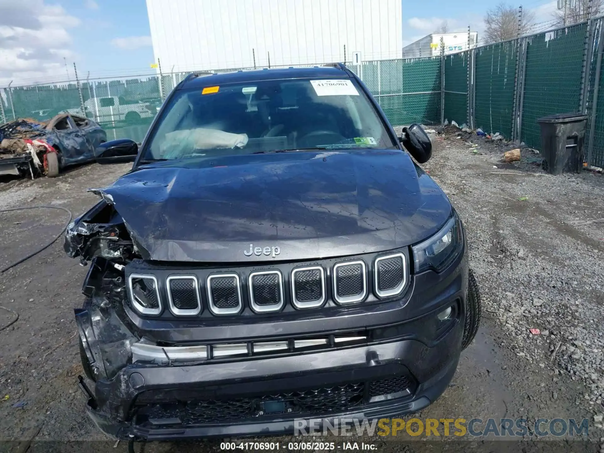 13 Photograph of a damaged car 3C4NJDFB3NT144607 JEEP COMPASS 2022