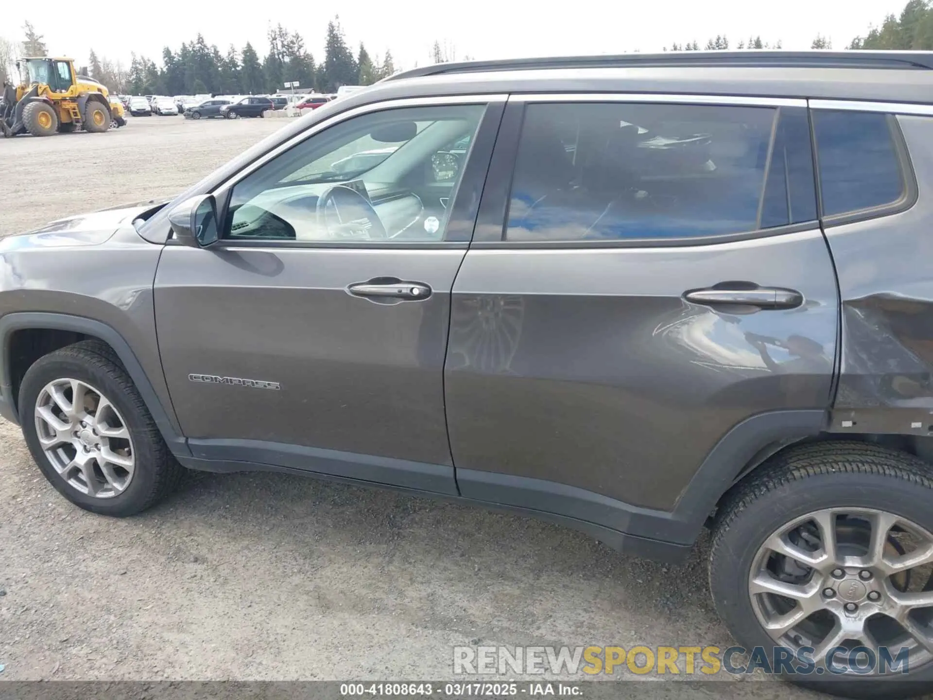 14 Photograph of a damaged car 3C4NJDFB3NT214607 JEEP COMPASS 2022