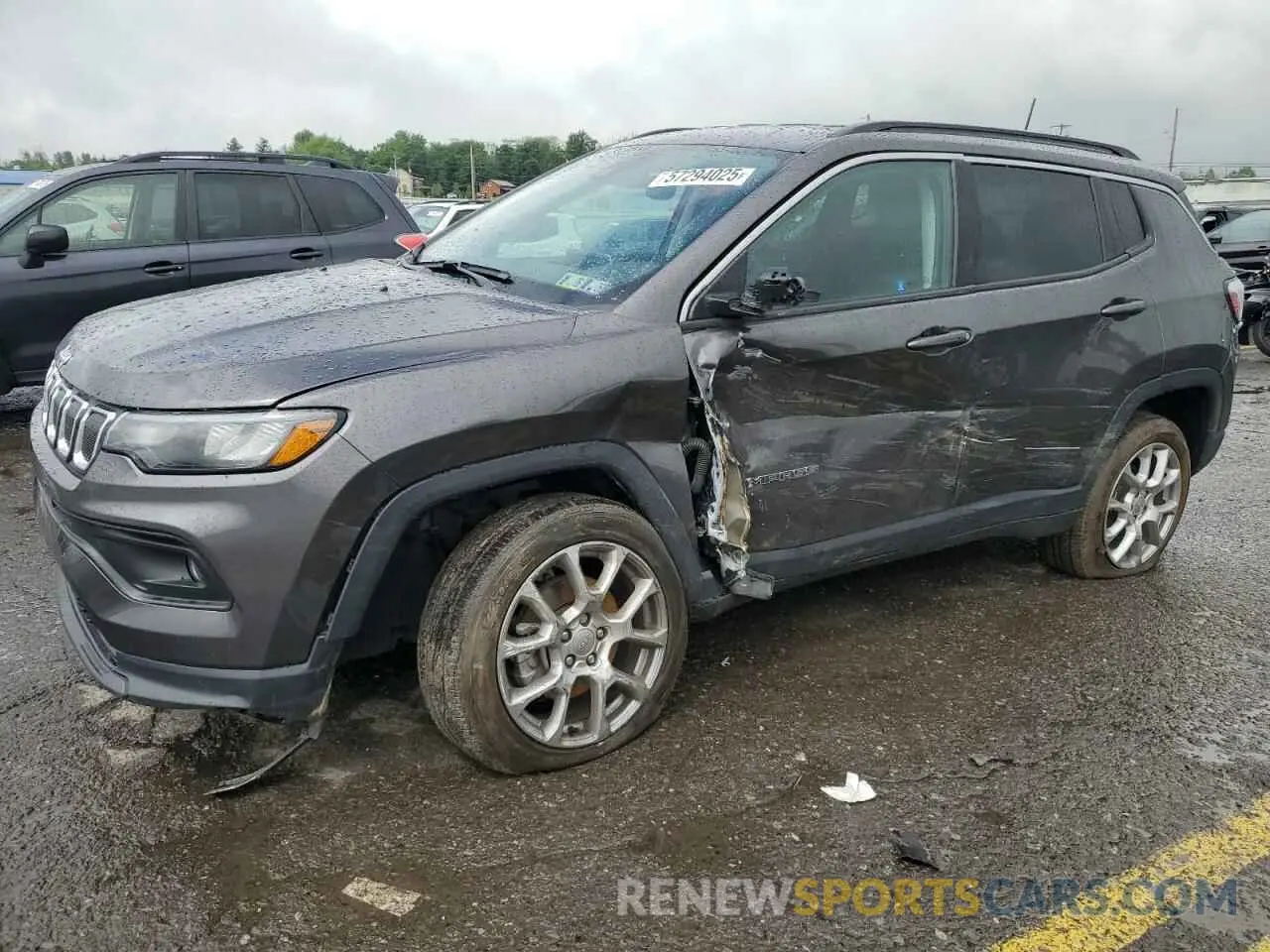 1 Photograph of a damaged car 3C4NJDFB4NT170410 JEEP COMPASS 2022