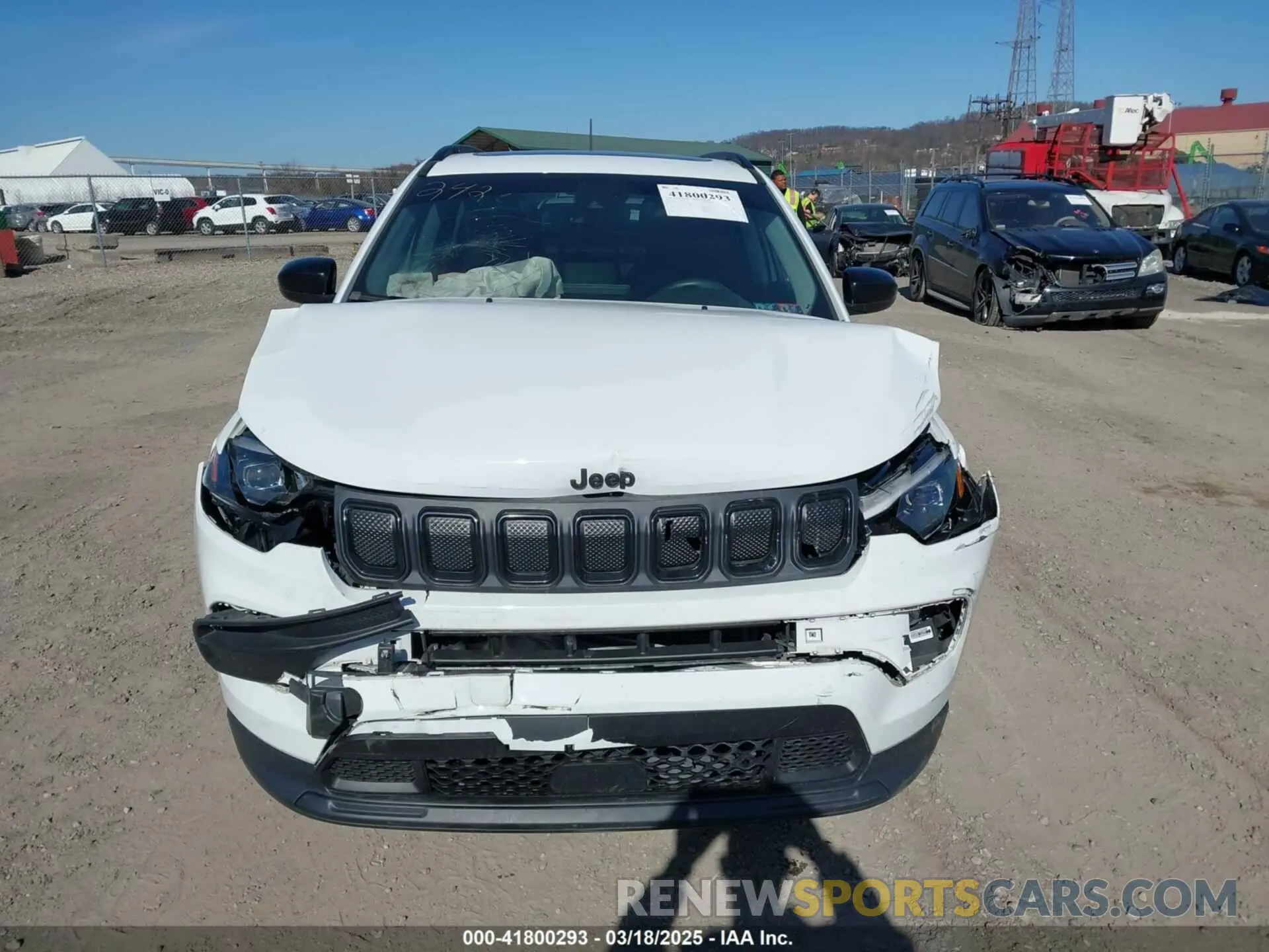 12 Photograph of a damaged car 3C4NJDFB5NT172425 JEEP COMPASS 2022