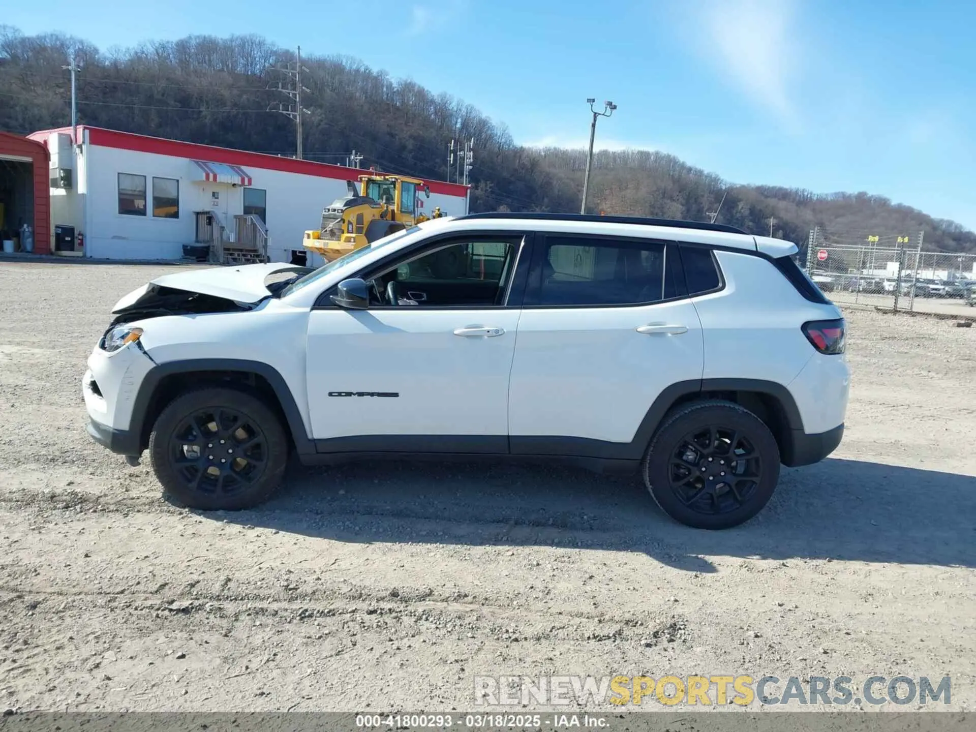 14 Photograph of a damaged car 3C4NJDFB5NT172425 JEEP COMPASS 2022