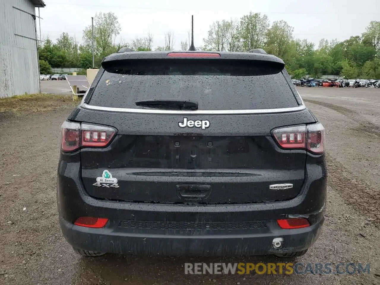 6 Photograph of a damaged car 3C4NJDFB7NT219096 JEEP COMPASS 2022