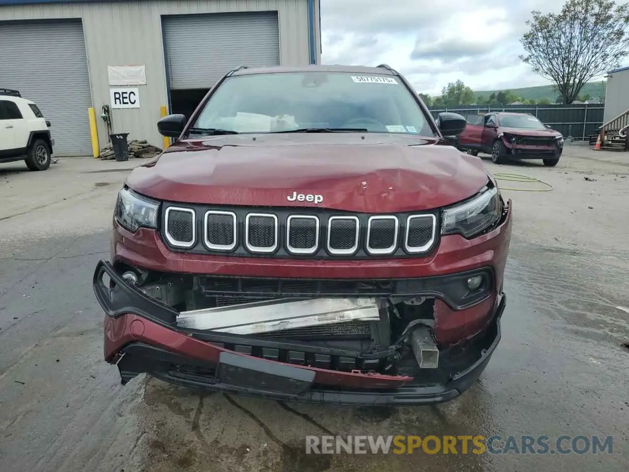 5 Photograph of a damaged car 3C4NJDFB8NT118522 JEEP COMPASS 2022