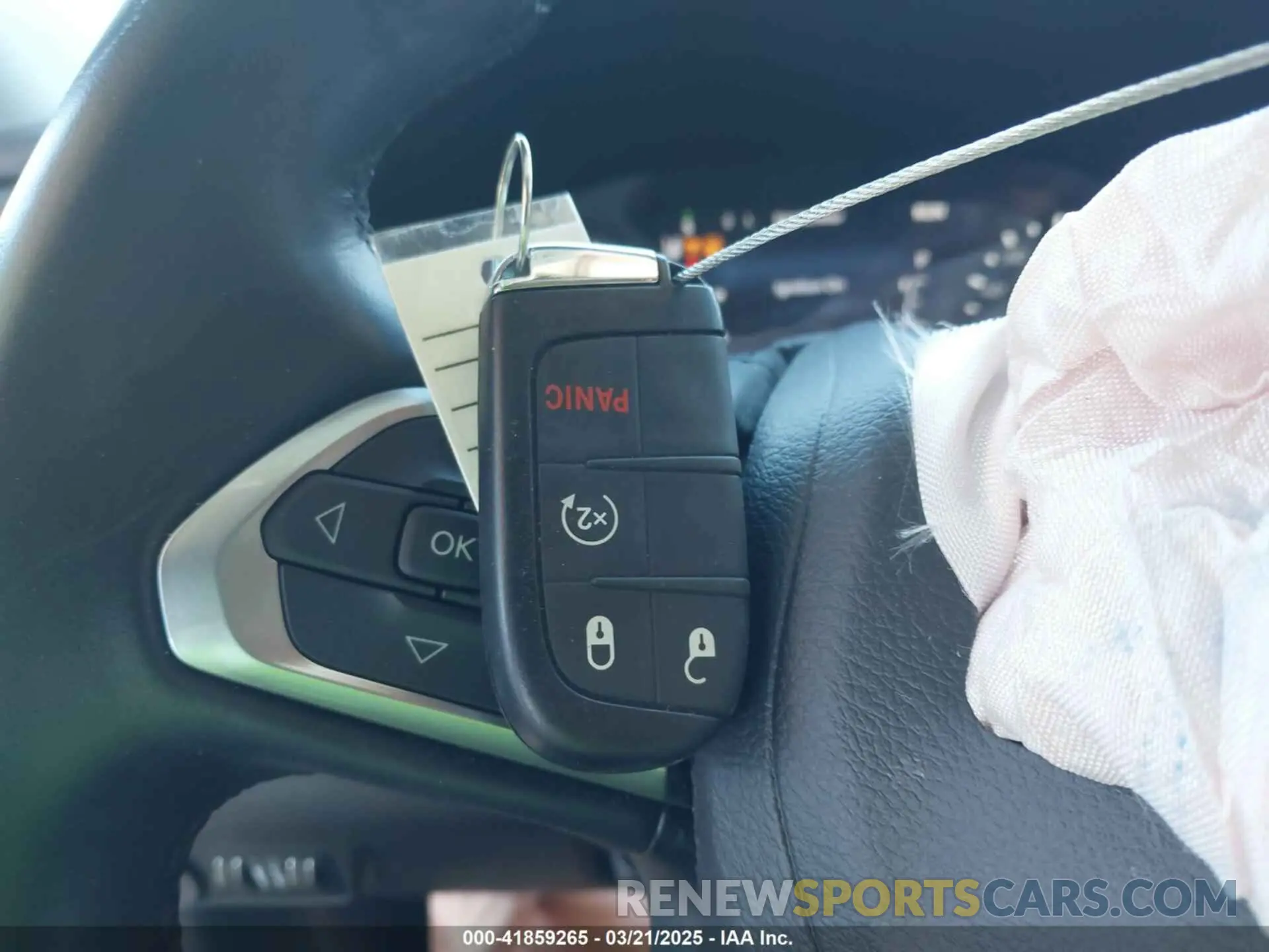 11 Photograph of a damaged car 3C4NJDFB8NT127866 JEEP COMPASS 2022