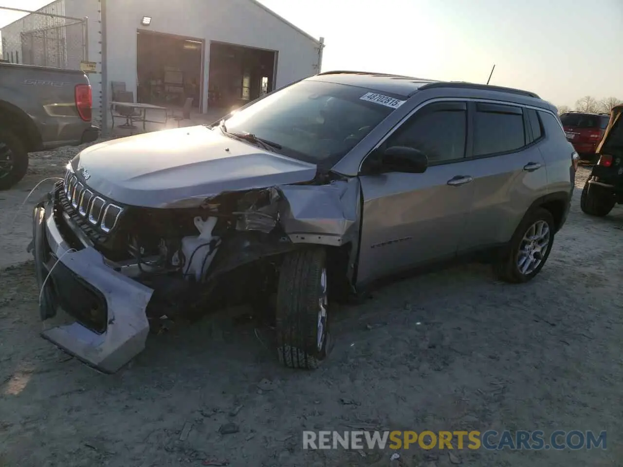 1 Photograph of a damaged car 3C4NJDFB8NT178915 JEEP COMPASS 2022