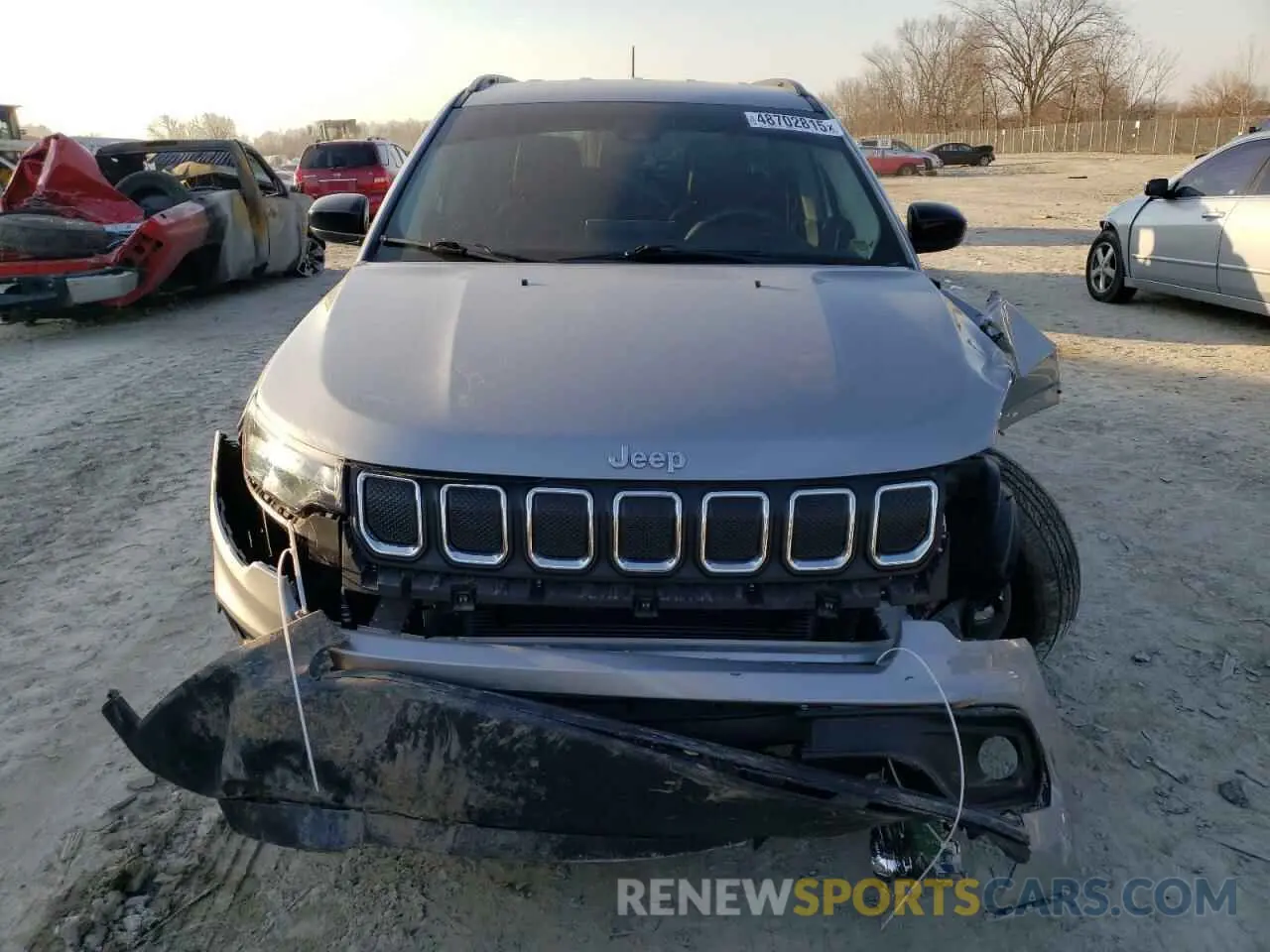 5 Photograph of a damaged car 3C4NJDFB8NT178915 JEEP COMPASS 2022
