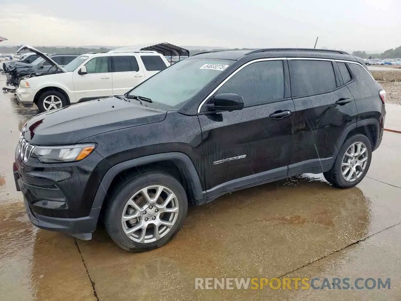 1 Photograph of a damaged car 3C4NJDFB8NT215509 JEEP COMPASS 2022