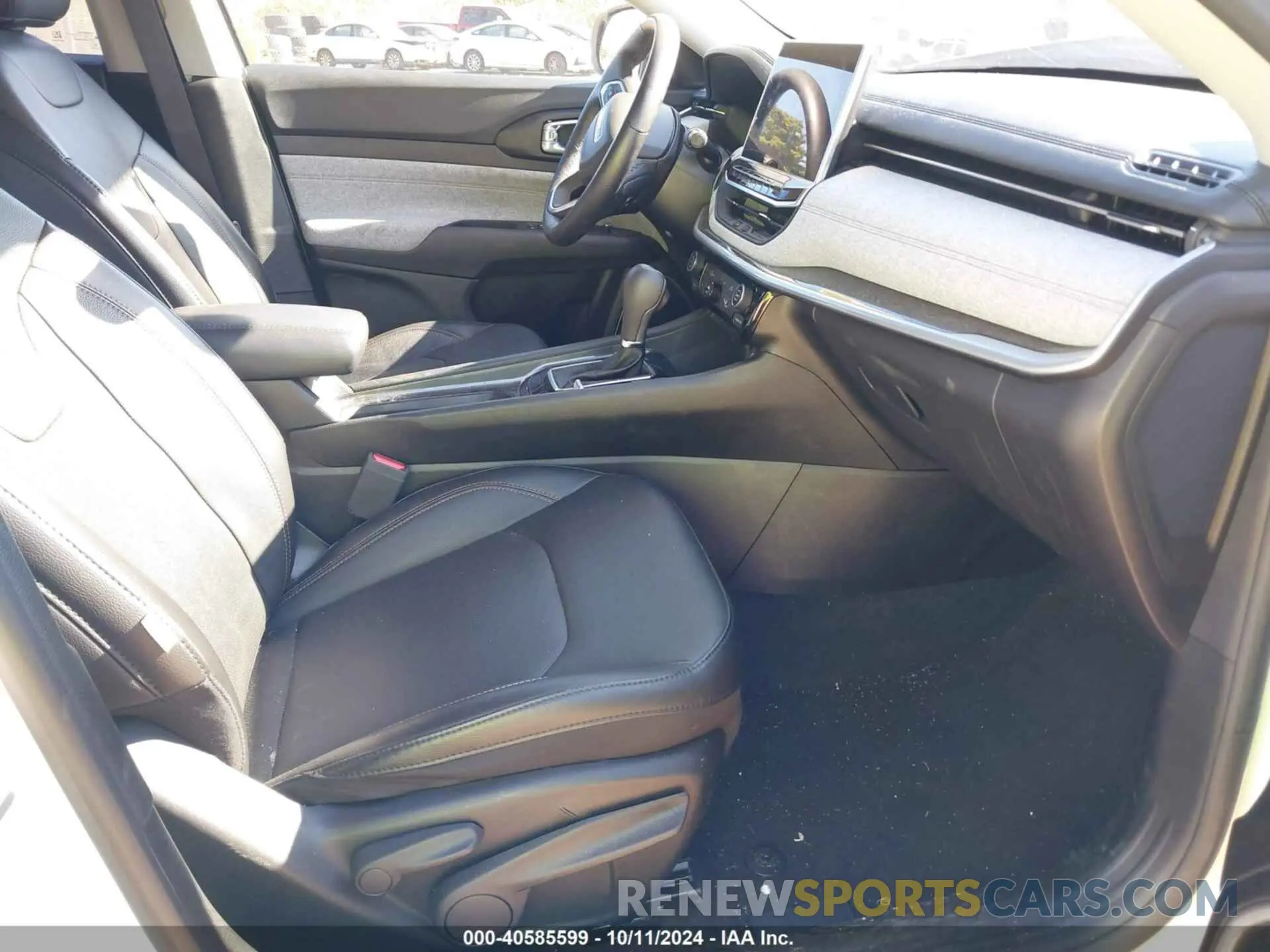 5 Photograph of a damaged car 3C4NJDFB9NT222730 JEEP COMPASS 2022