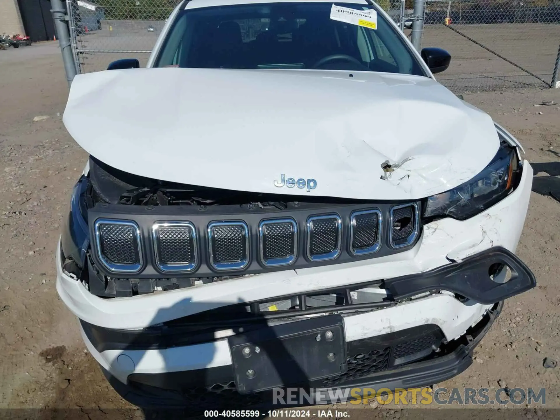 6 Photograph of a damaged car 3C4NJDFB9NT222730 JEEP COMPASS 2022
