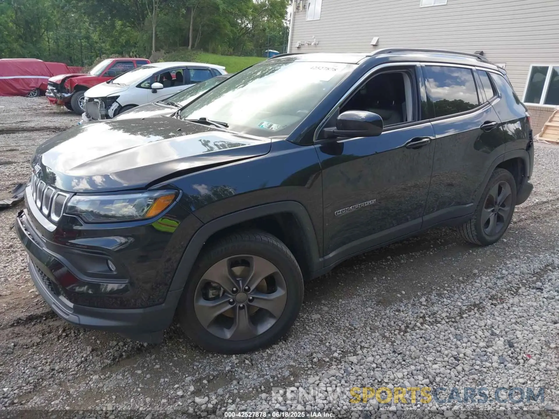 2 Photograph of a damaged car 3C4NJDFBXNT141932 JEEP COMPASS 2022