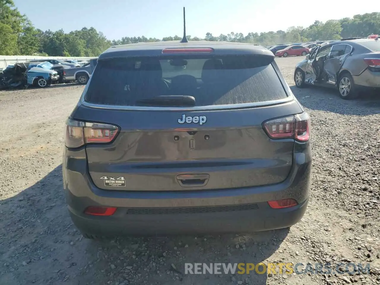 6 Photograph of a damaged car 3C4NJDAN0PT572204 JEEP COMPASS 2023