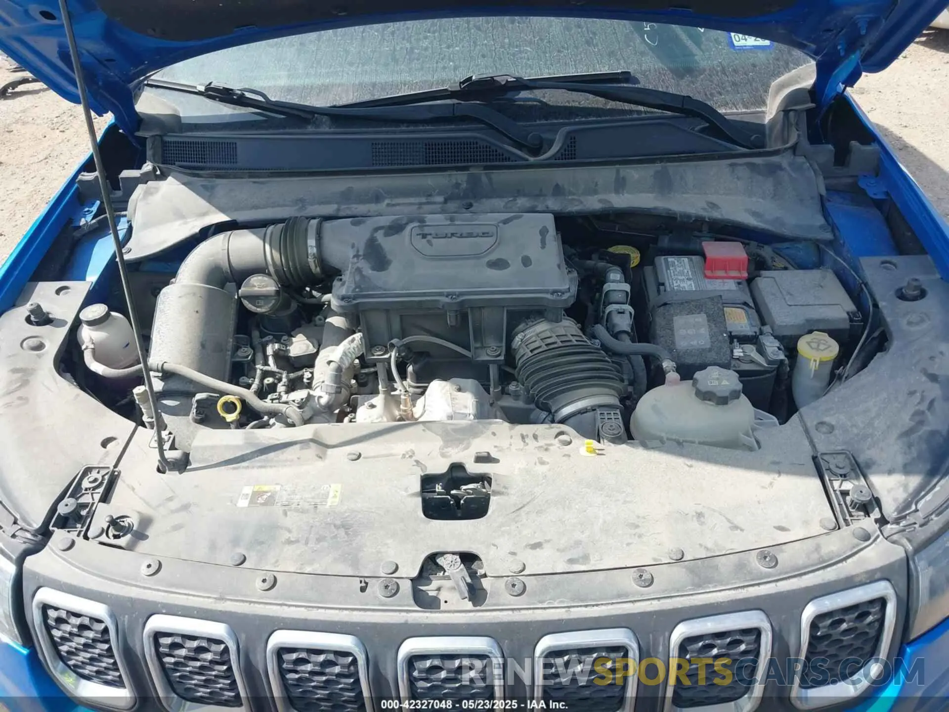 10 Photograph of a damaged car 3C4NJDAN1PT509922 JEEP COMPASS 2023