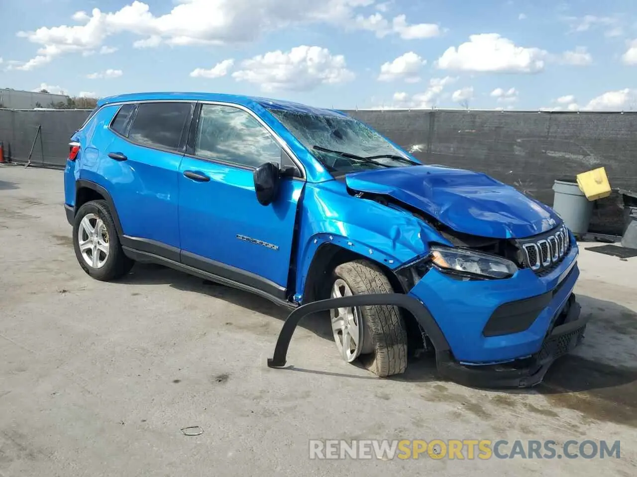 4 Photograph of a damaged car 3C4NJDAN2PT510755 JEEP COMPASS 2023
