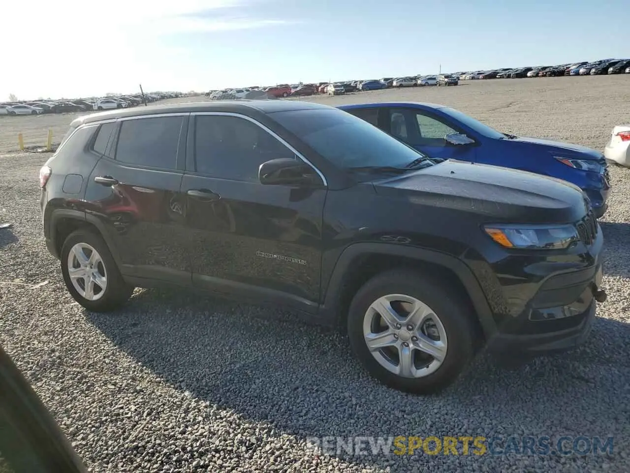 4 Photograph of a damaged car 3C4NJDAN9PT559015 JEEP COMPASS 2023