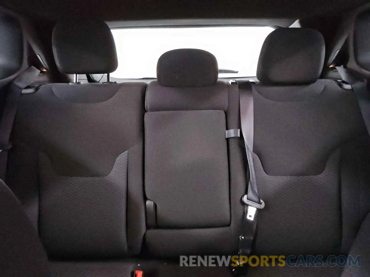 10 Photograph of a damaged car 3C4NJDAN9PT568328 JEEP COMPASS 2023